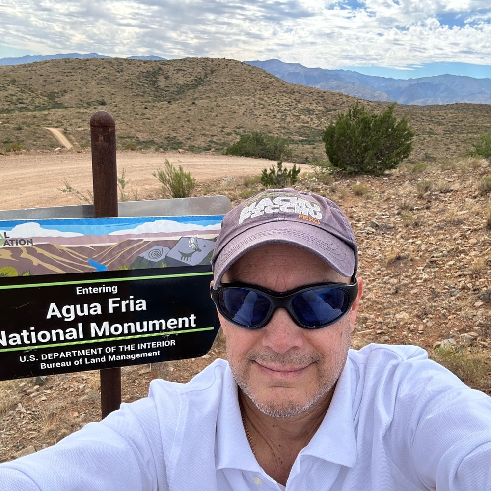 Meet your Posher, Roberto